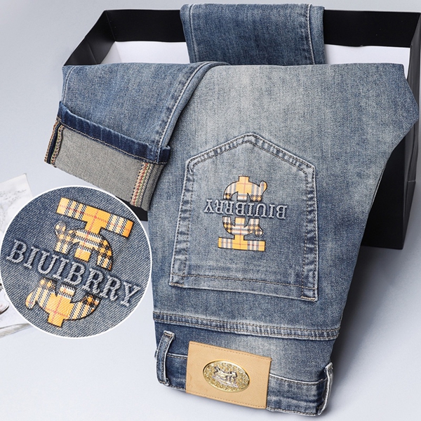 ブランドジーンズ正面デザイン